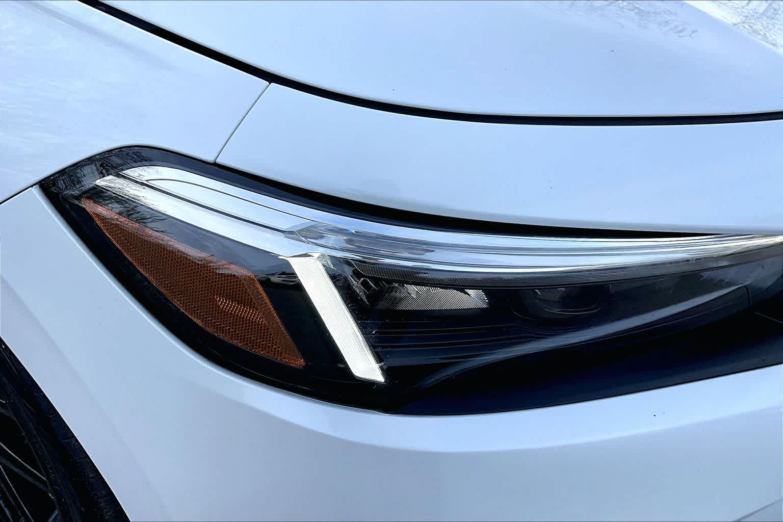 Used 2023 Honda Civic Sport image 25
