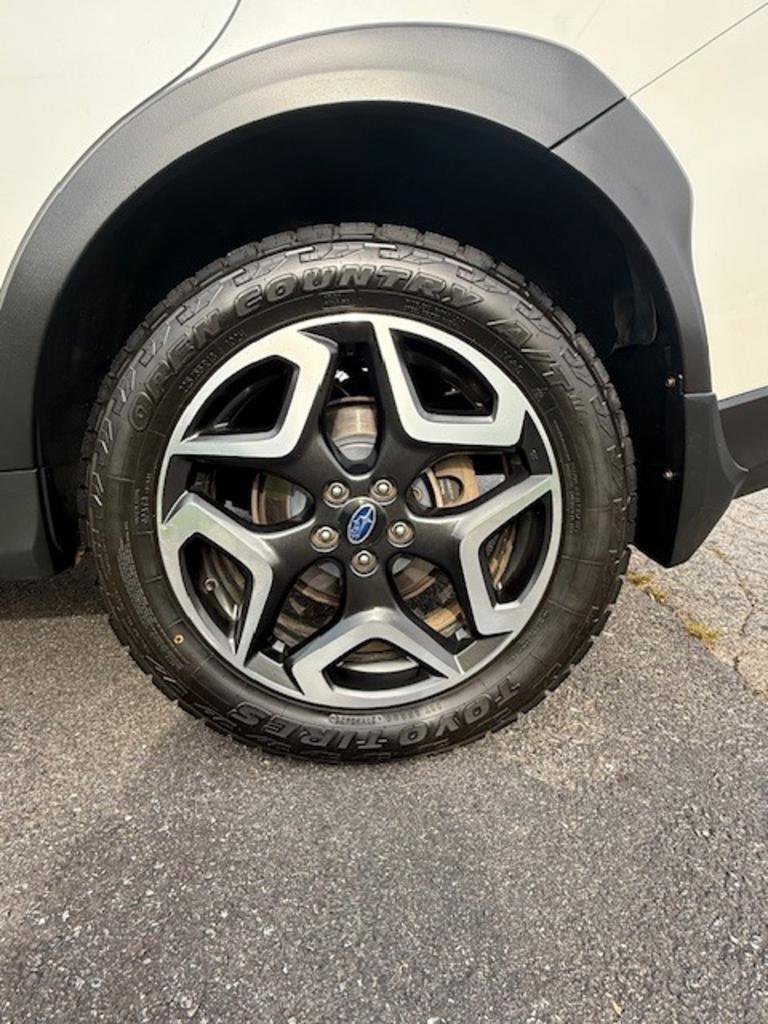 Used 2020 Subaru Crosstrek 2.0i Limited w/ Moonroof Package w/Navigation AWD/4WD image 27