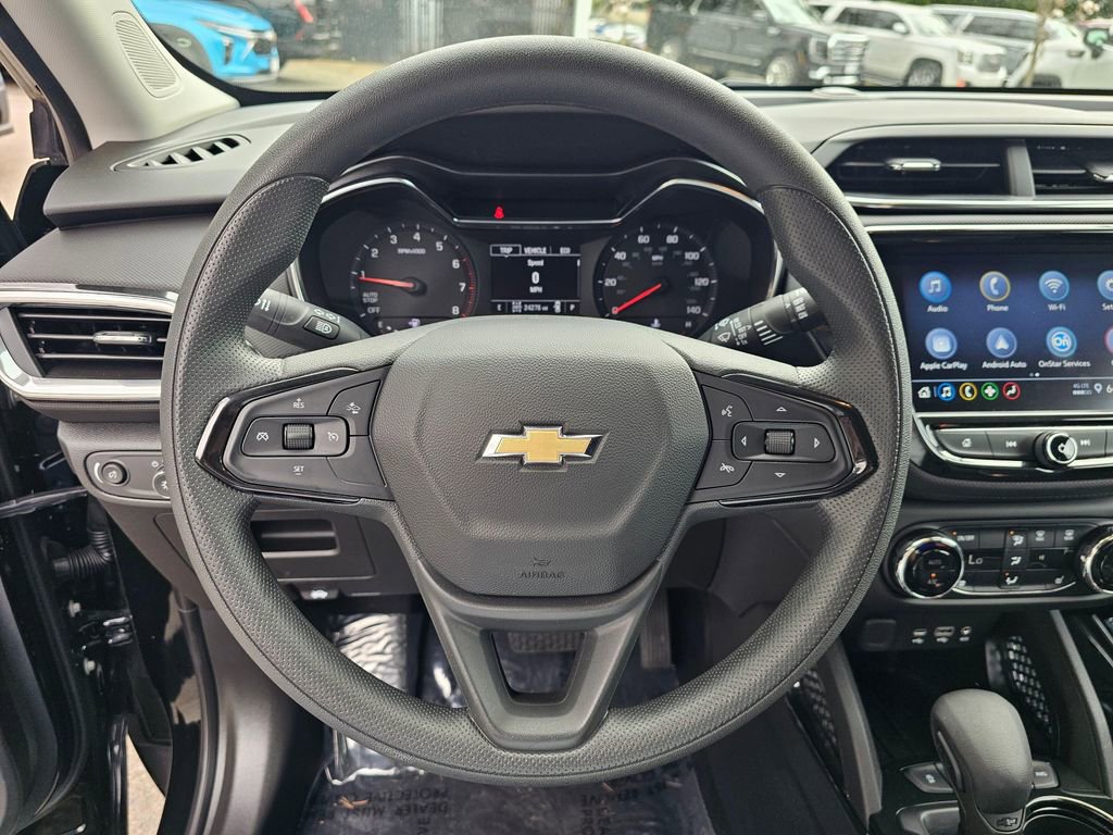 Used 2023 Chevrolet TrailBlazer LT w/ Convenience Package image 24