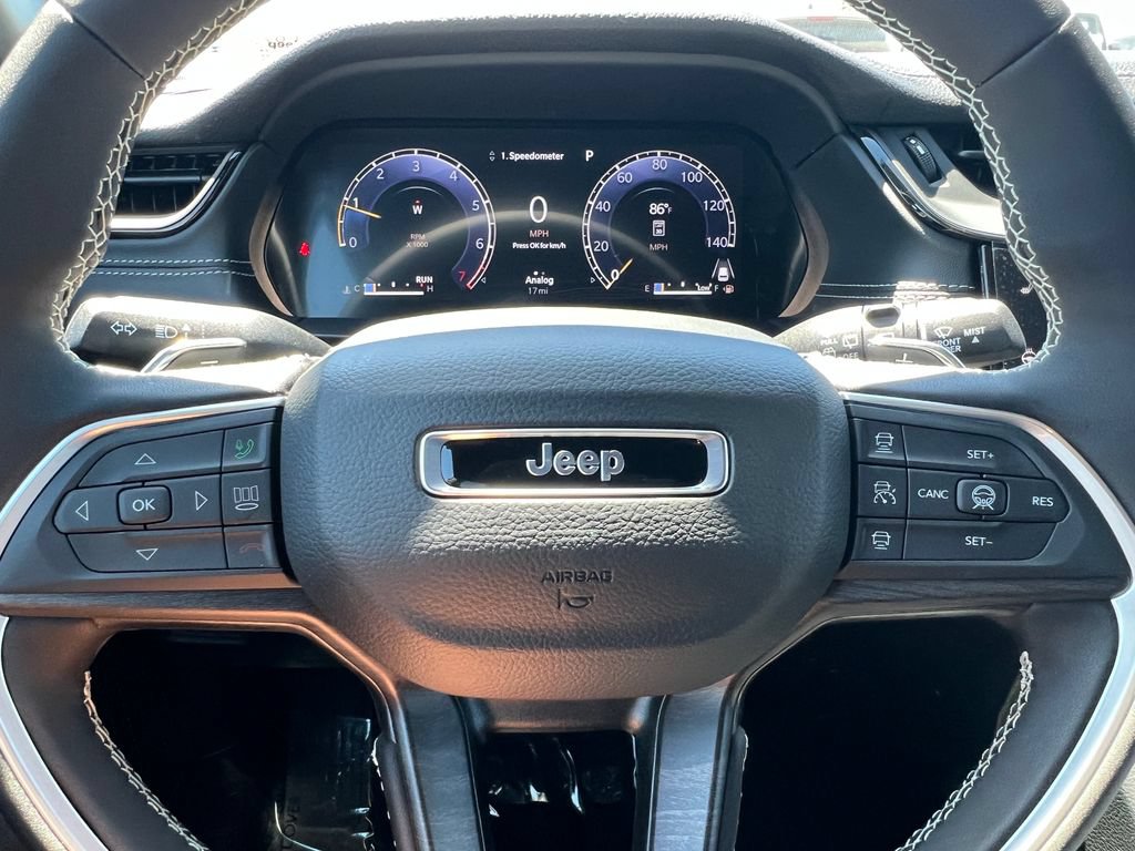 New 2026 Jeep Grand Cherokee L Limited w/ Luxury Tech Group II AWD/4WD image 22