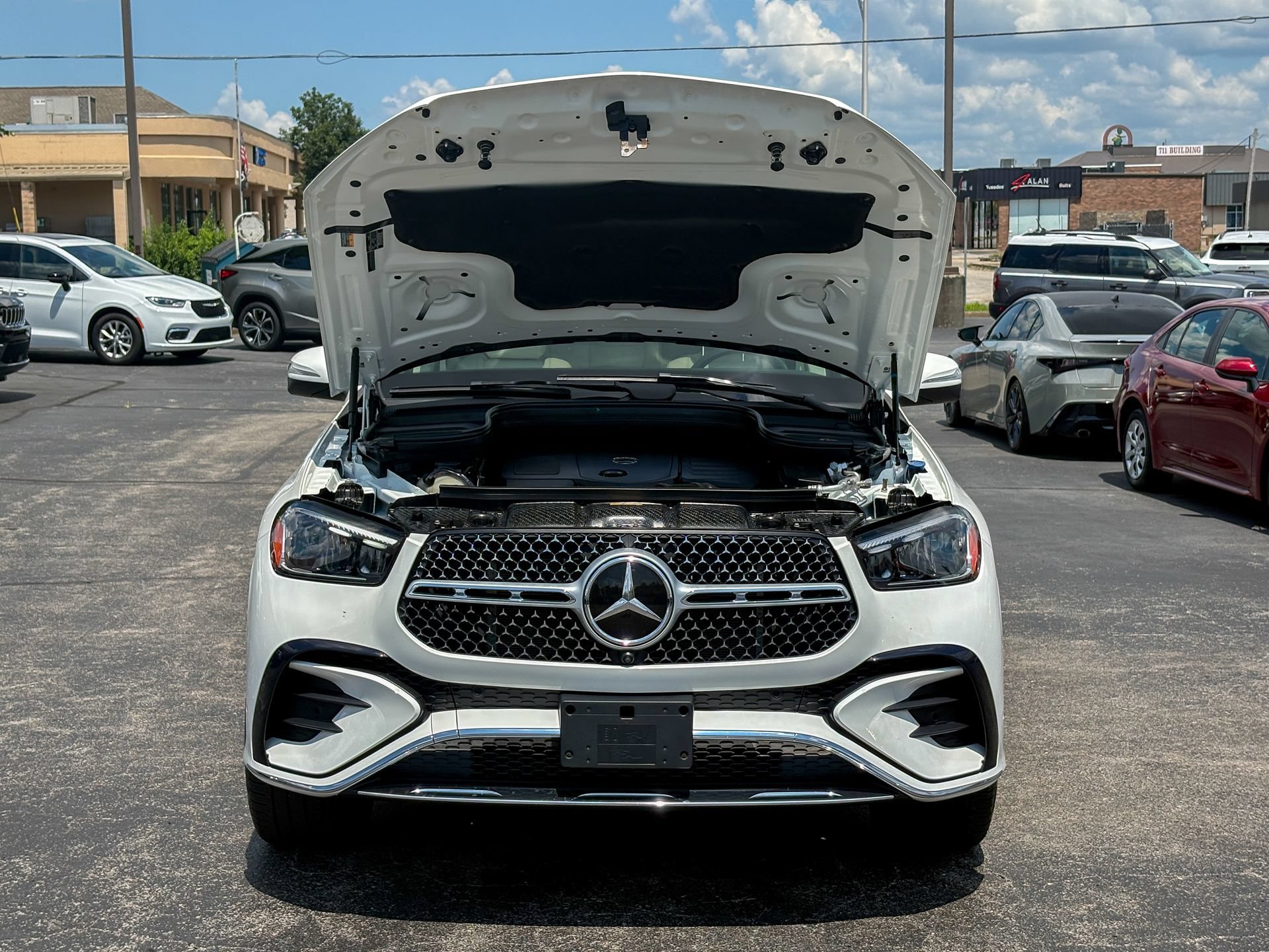 Used 2024 Mercedes-Benz GLE 350 4MATIC image 36