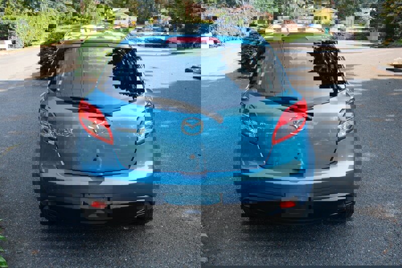 Used 2012 MAZDA MAZDA2 Sport image 10