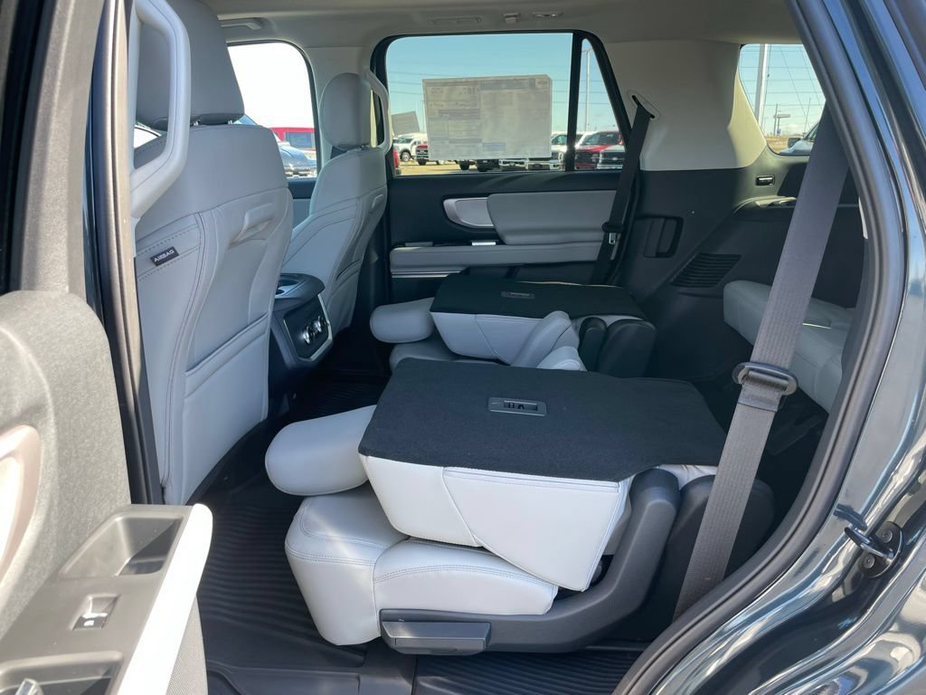 New 2026 Ford Expedition Active AWD/4WD image 61