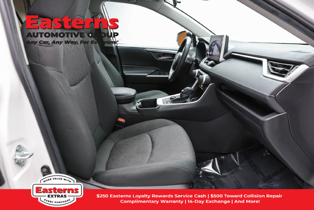 Used 2024 Toyota RAV4 XLE w/ Convenience Package AWD/4WD image 25