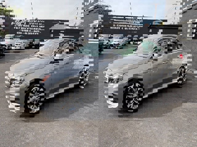 Used 2014 Mercedes-Benz E 350 Sedan w/ Premium 1 Package image 17