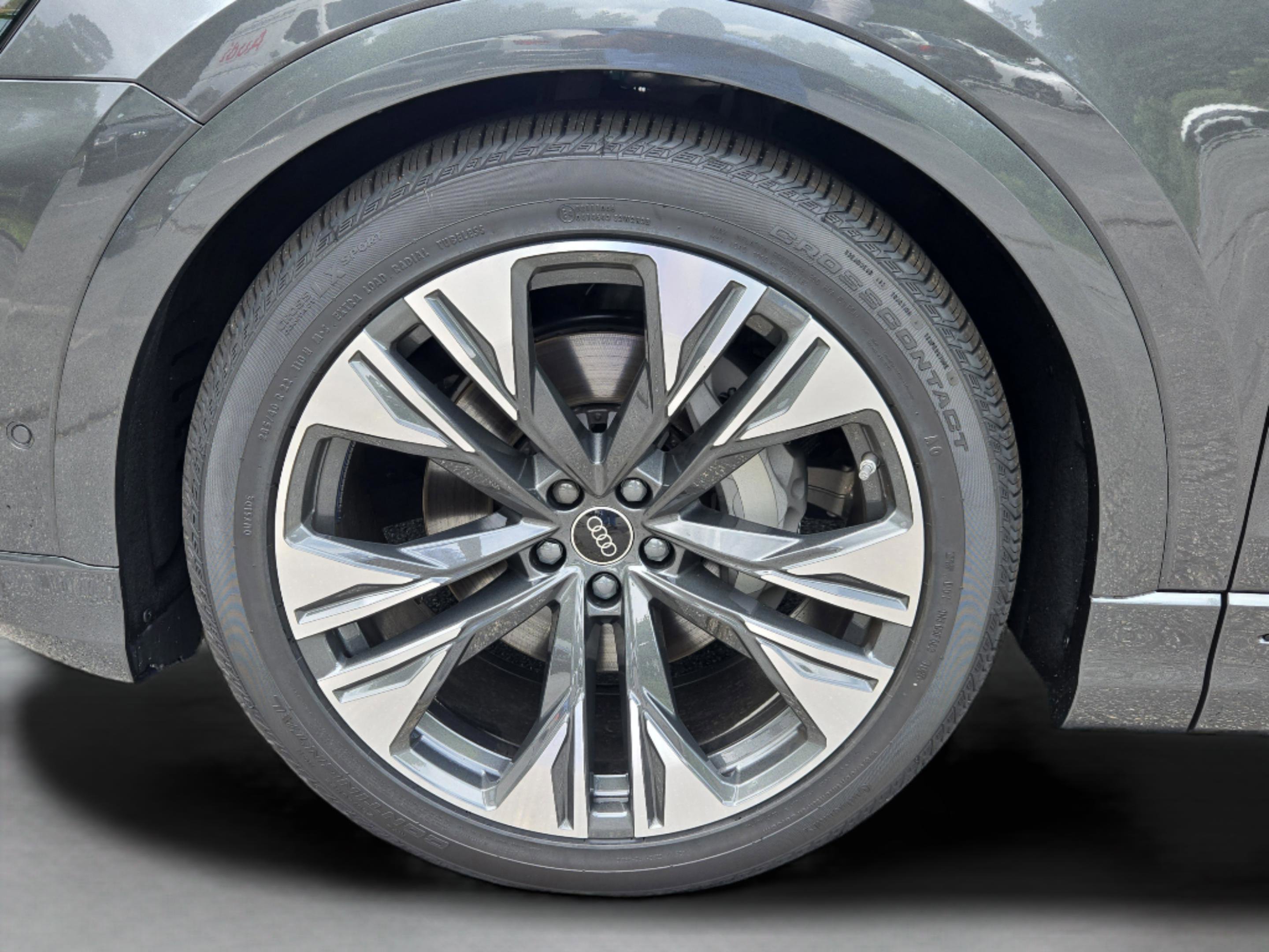 New 2025 Audi Q8 Premium Plus image 26