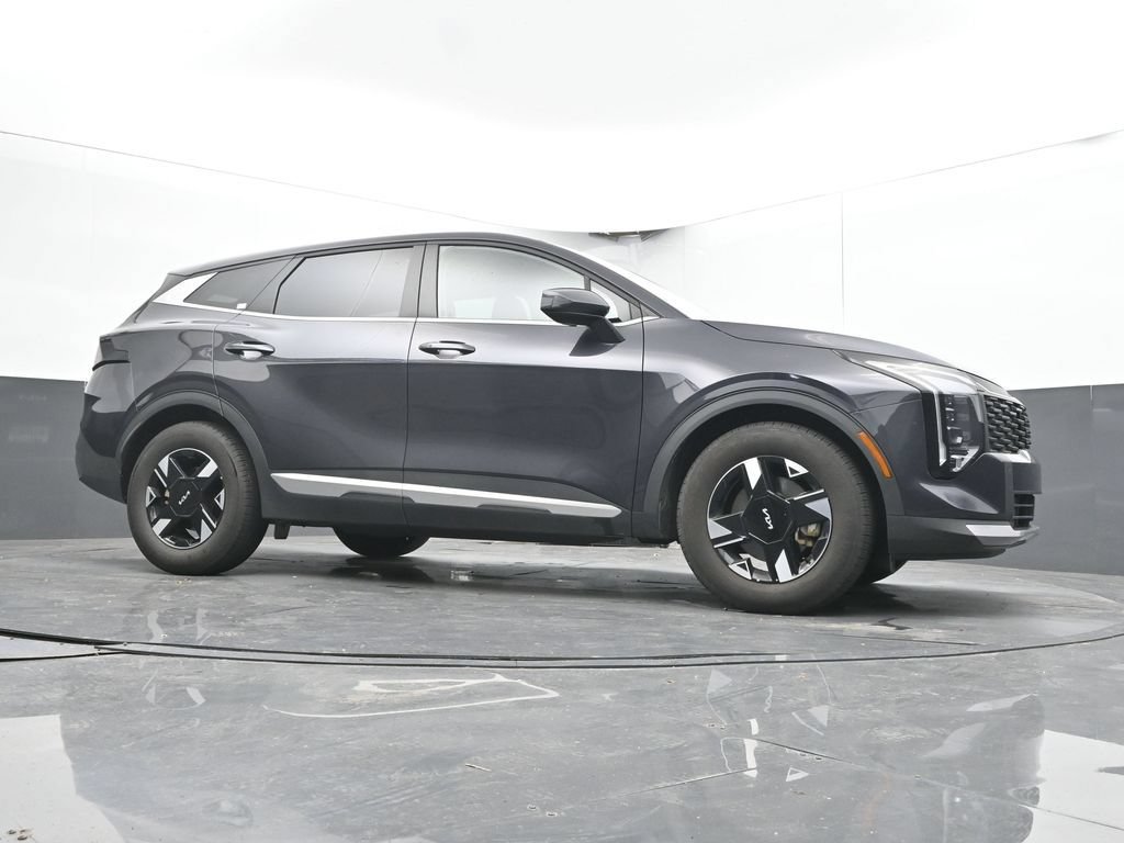 Used 2026 Kia Sportage LX FWD image 44