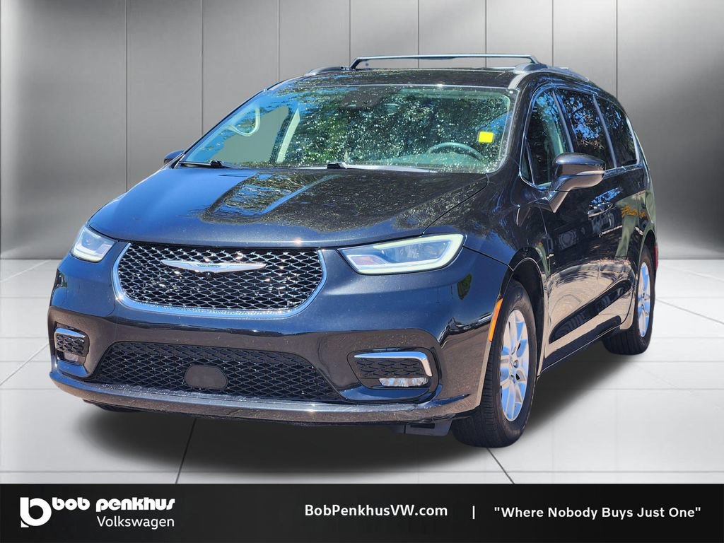 Used 2022 Chrysler Pacifica Touring-L FWD image 23