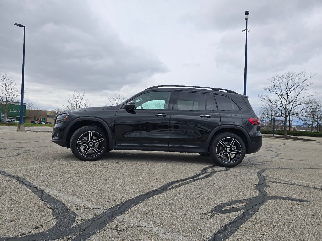 New 2026 Mercedes-Benz GLB 250 4MATIC image 13
