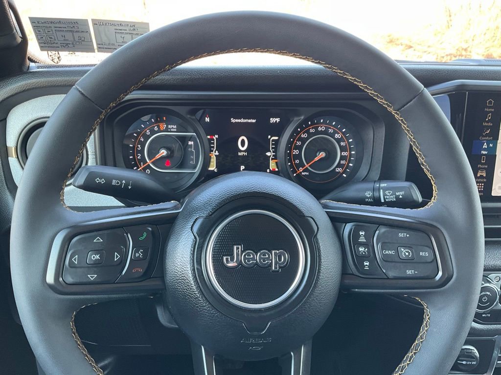 Used 2024 Jeep Gladiator Sport image 8