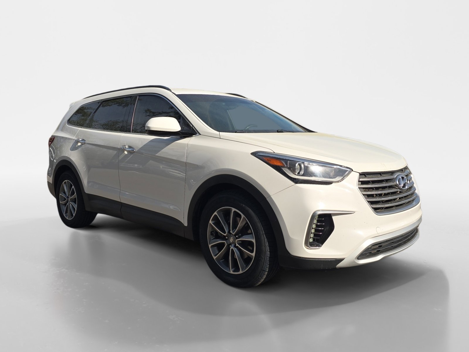 Used 2017 Hyundai Santa Fe SE image 7