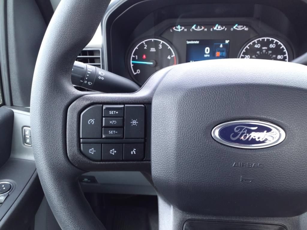 New 2024 Ford F550 4x4 Regular Cab Super Duty image 14