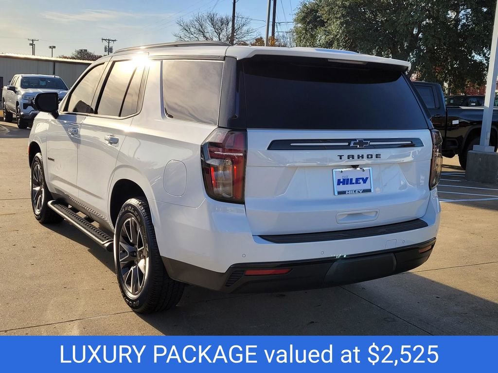 Used 2024 Chevrolet Tahoe Z71 w/ Luxury Package image 3