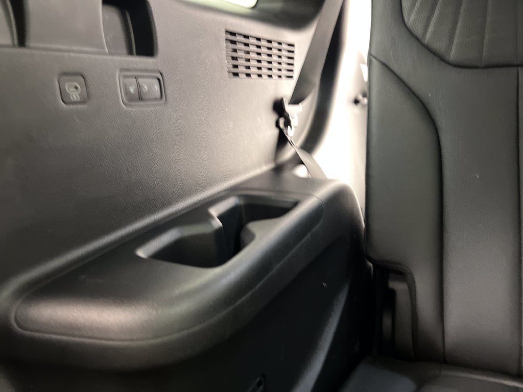 Used 2024 Hyundai Palisade Limited AWD/4WD image 42