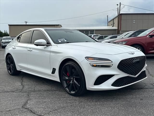 Used 2023 Genesis G70 3.3T image 2