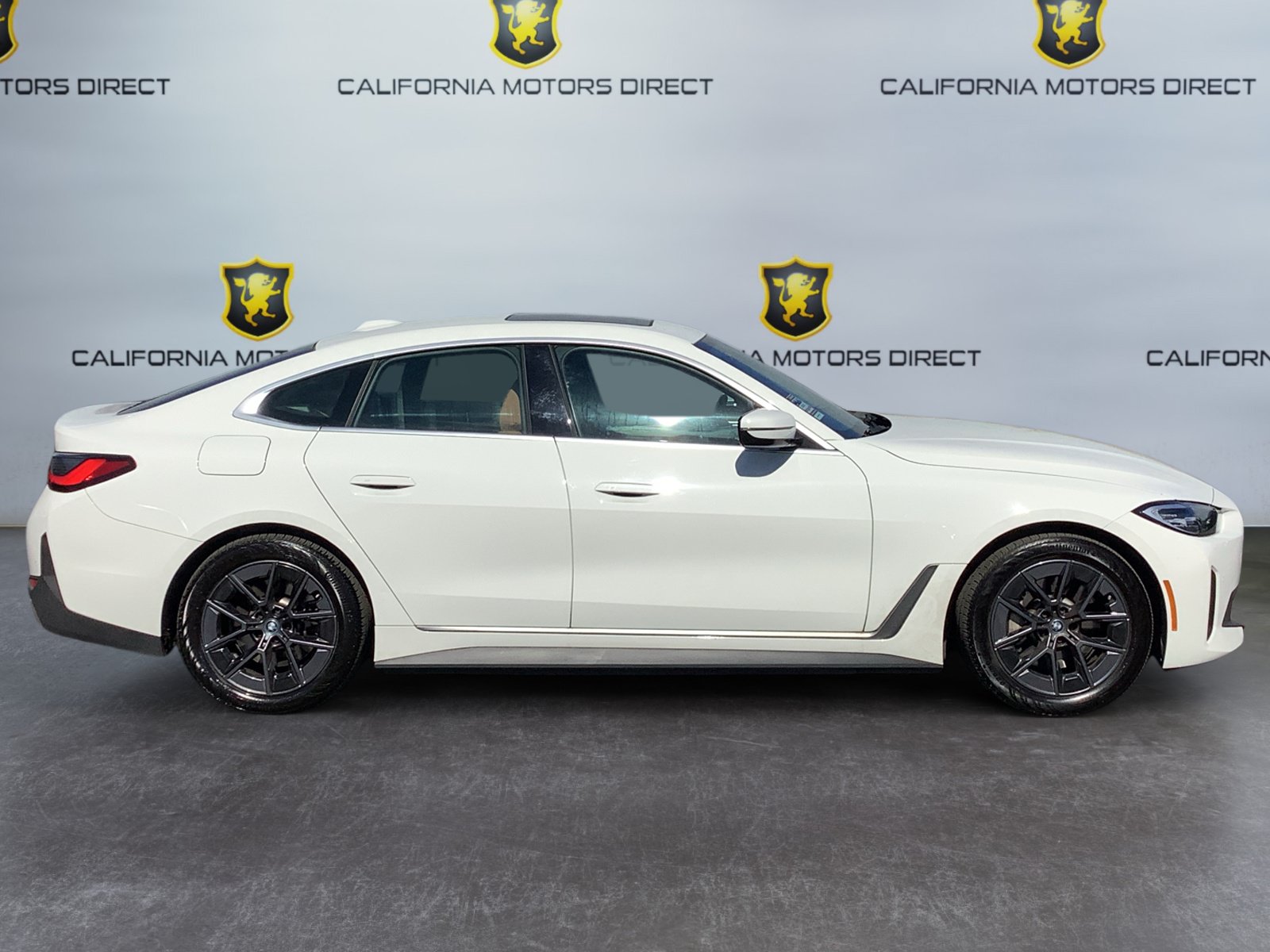 Used 2023 BMW i4 eDrive40 w/ Premium Package RWD image 6