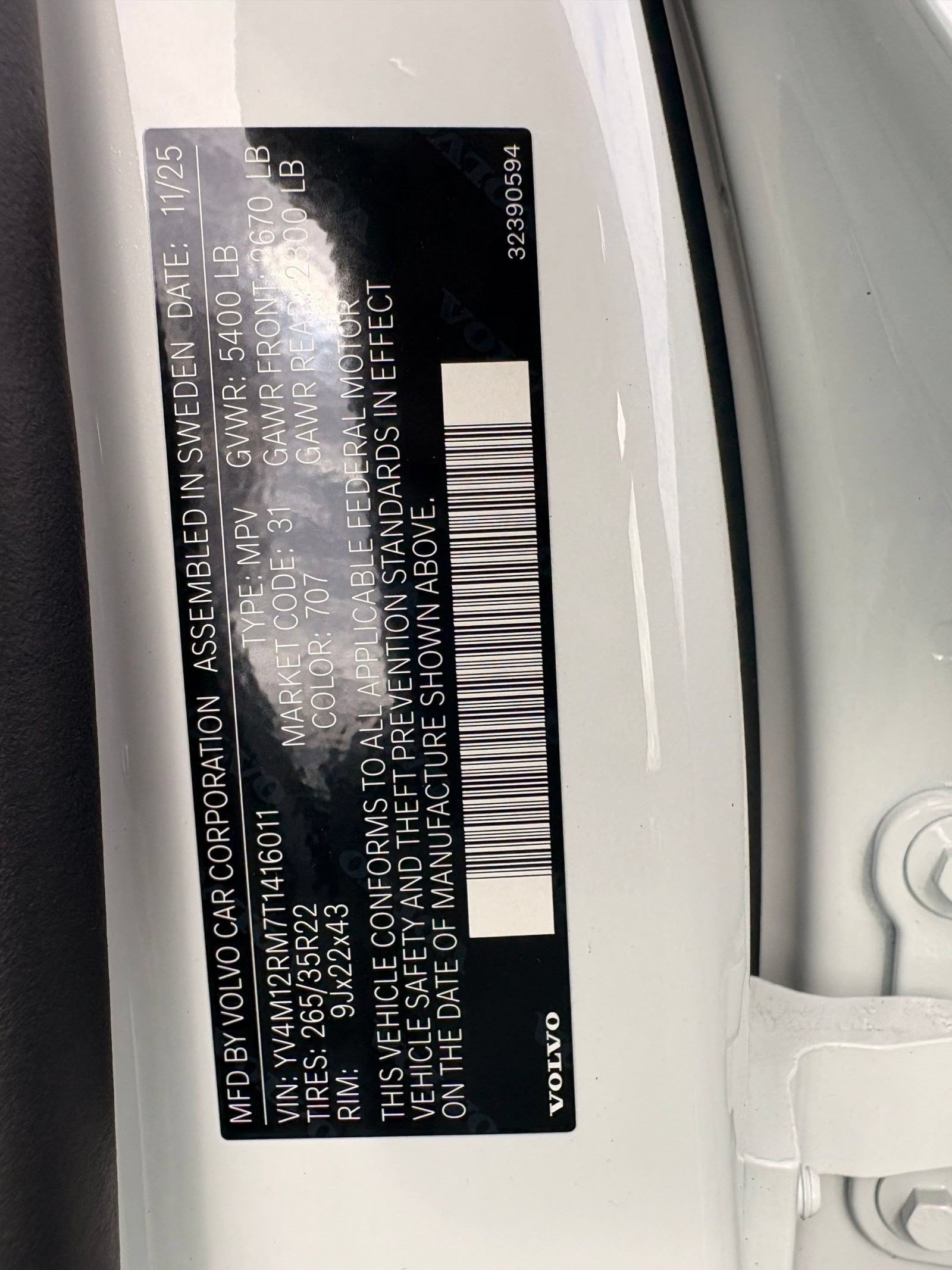 Certified 2026 Volvo XC60 B5 Ultra w/ Climate Package AWD/4WD image 20