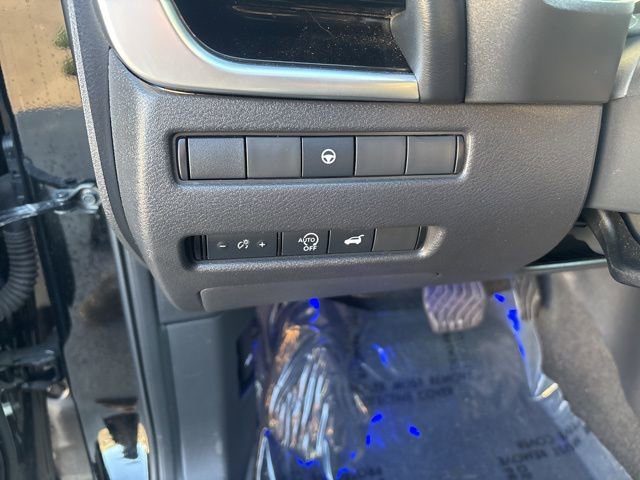 Used 2023 Nissan Rogue SL image 13