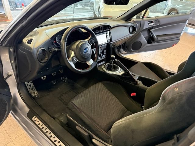 Used 2017 Subaru BRZ Premium RWD image 2