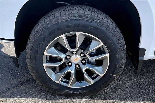 New 2026 Chevrolet Silverado 1500 LT w/ Leather Package image 12