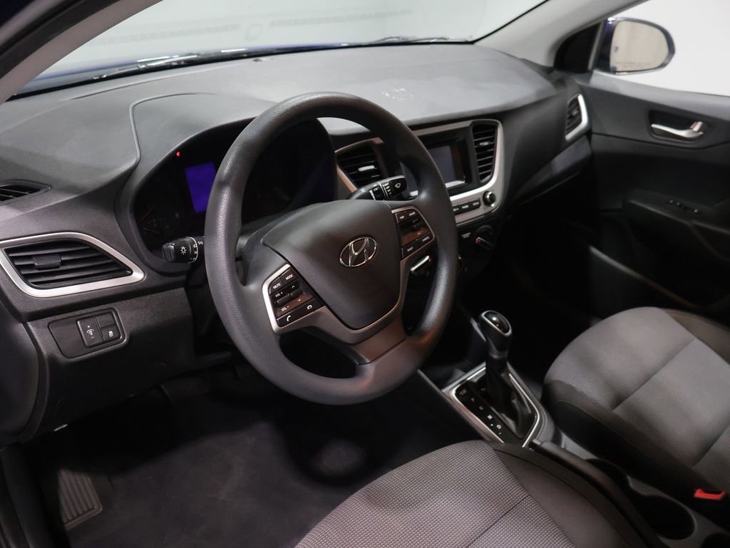 Used 2021 Hyundai Accent SE FWD image 14