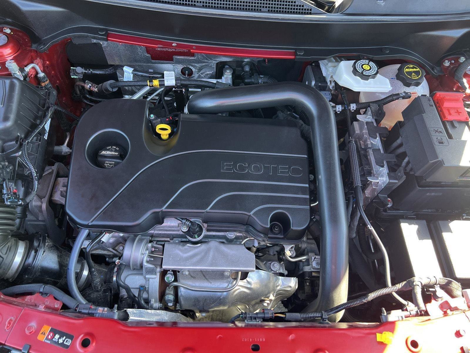 Used 2025 Chevrolet Equinox LT image 45