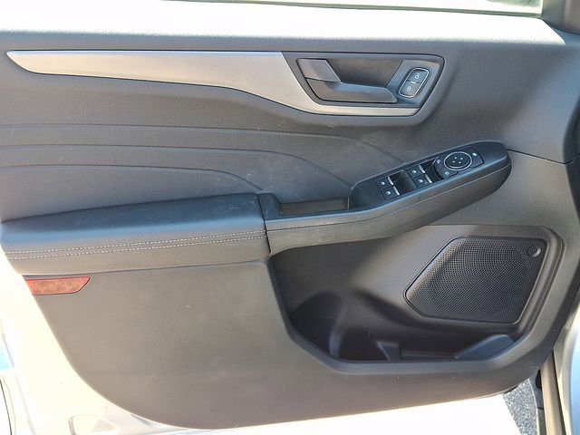 Used 2023 Ford Escape Active image 8