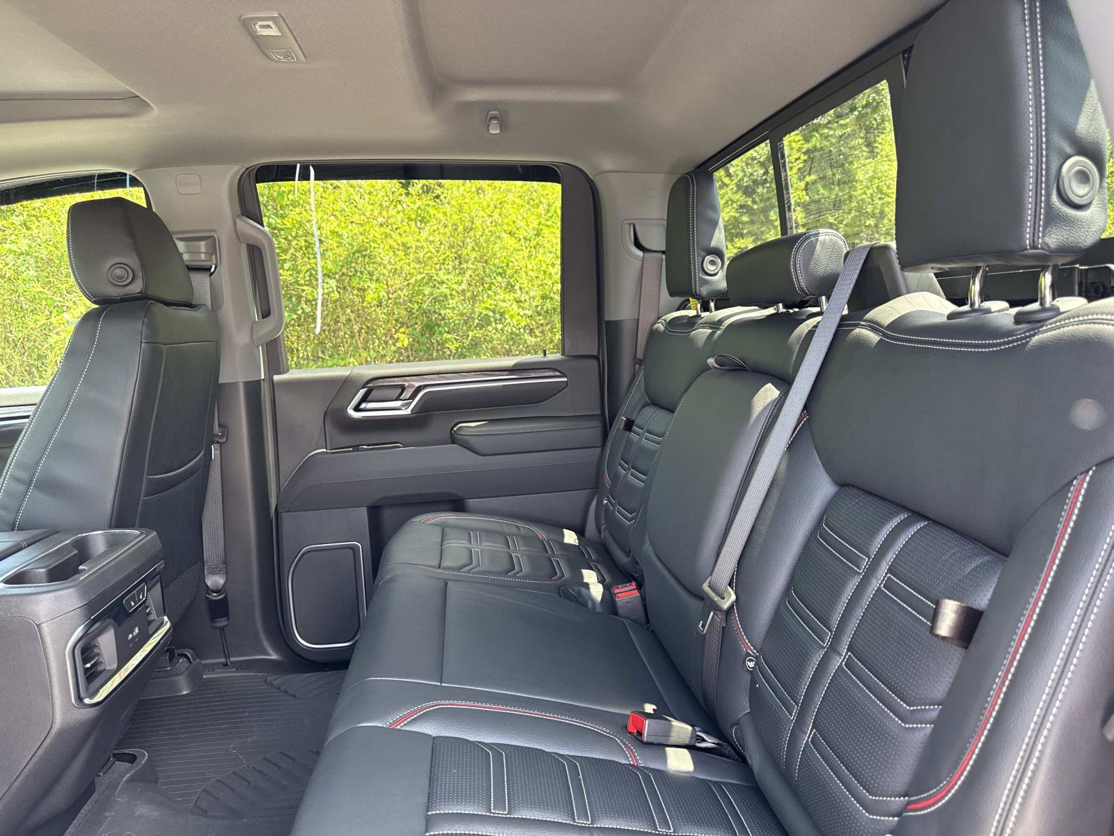 New 2026 Chevrolet Silverado 2500 LTZ w/ LTZ Plus Package AWD/4WD image 12