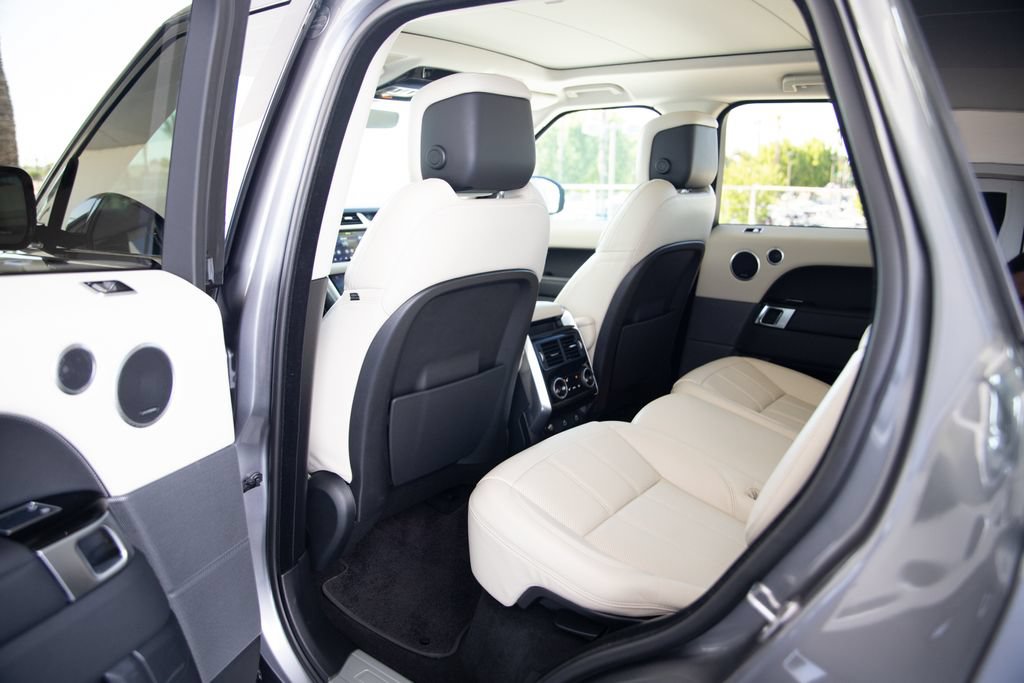Used 2022 Land Rover Range Rover Sport HSE Silver Edition AWD/4WD image 16
