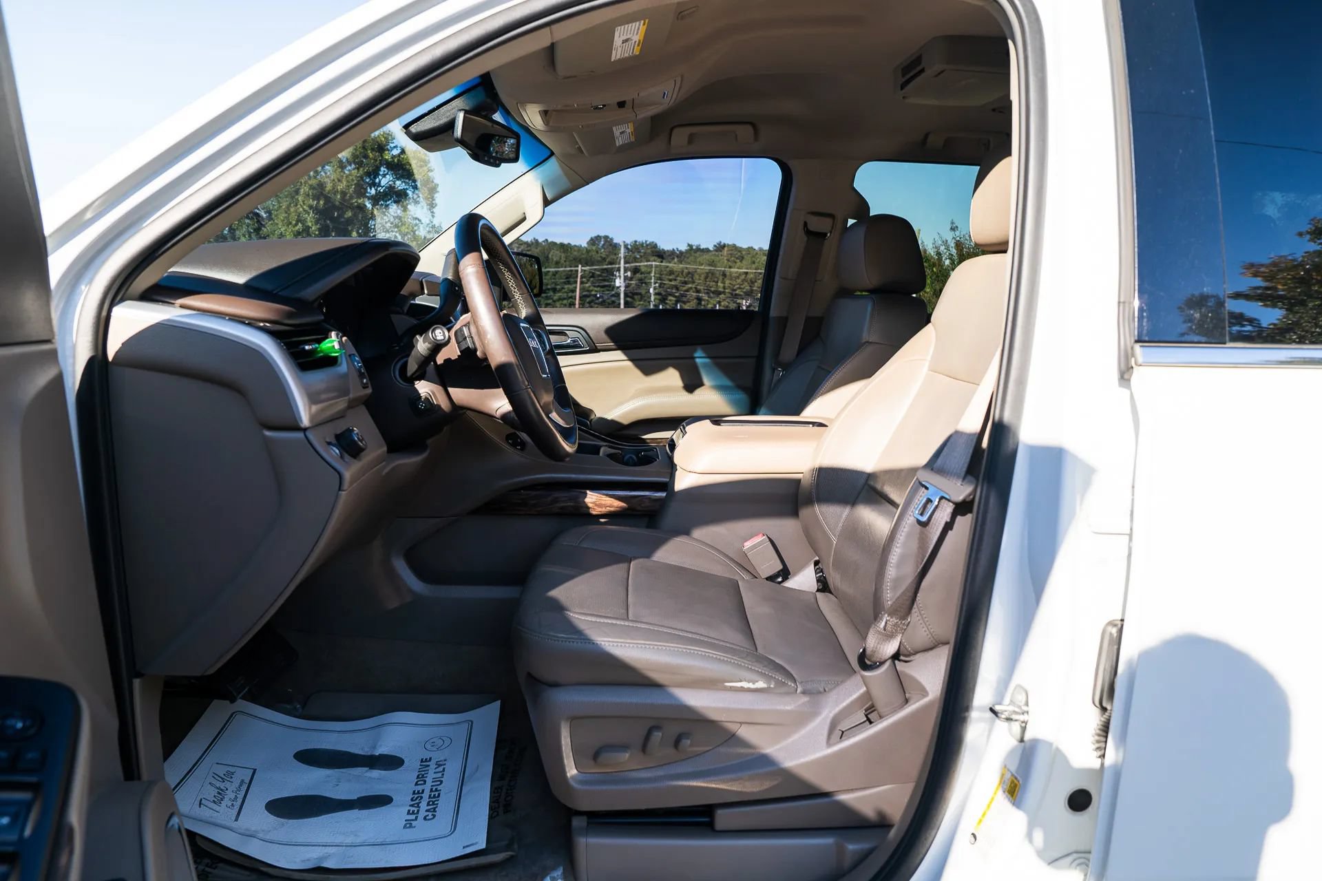 Used 2015 GMC Yukon SLT RWD image 16