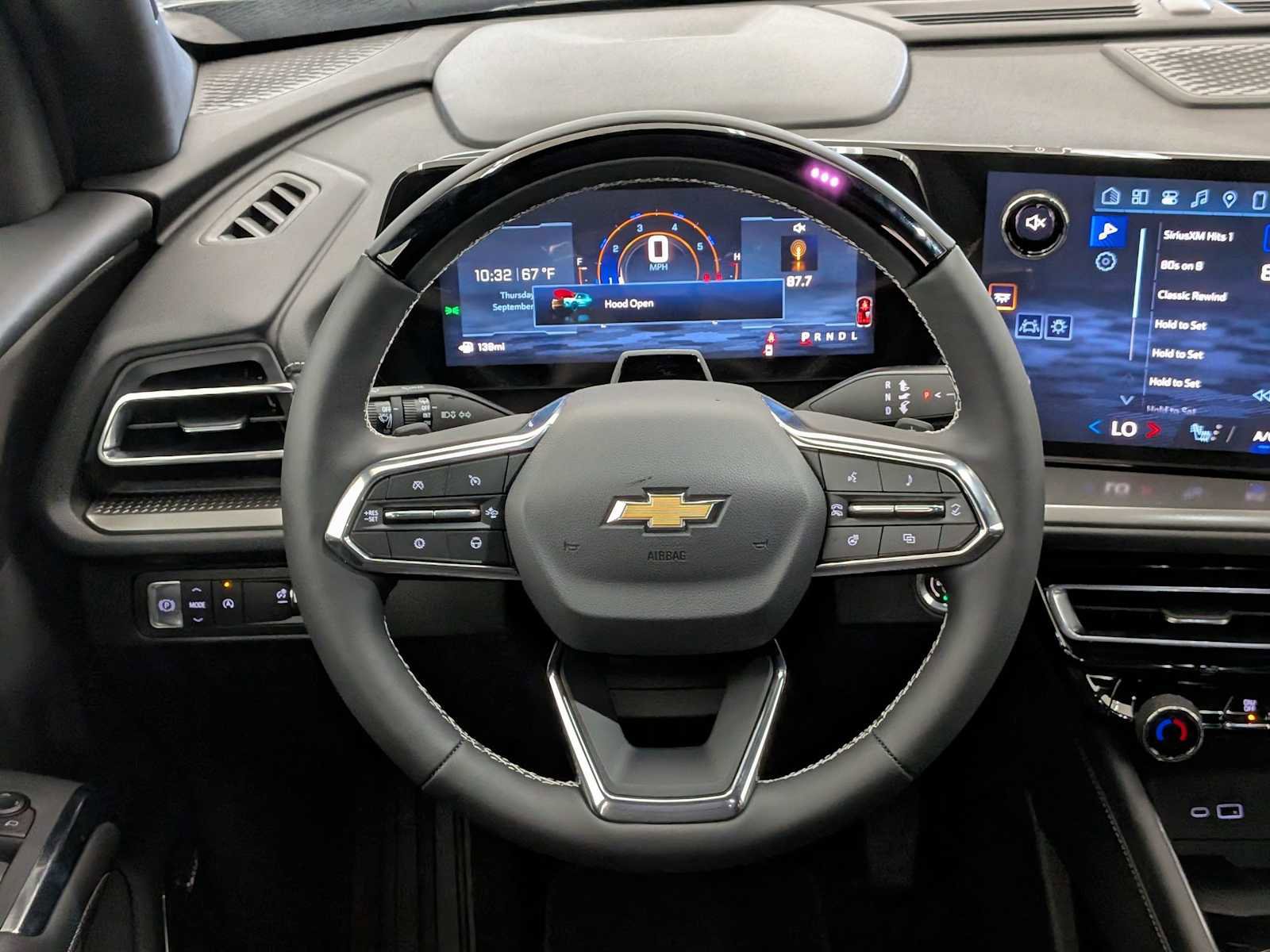New 2026 Chevrolet Traverse LT w/ Enhanced Driving Package image 23