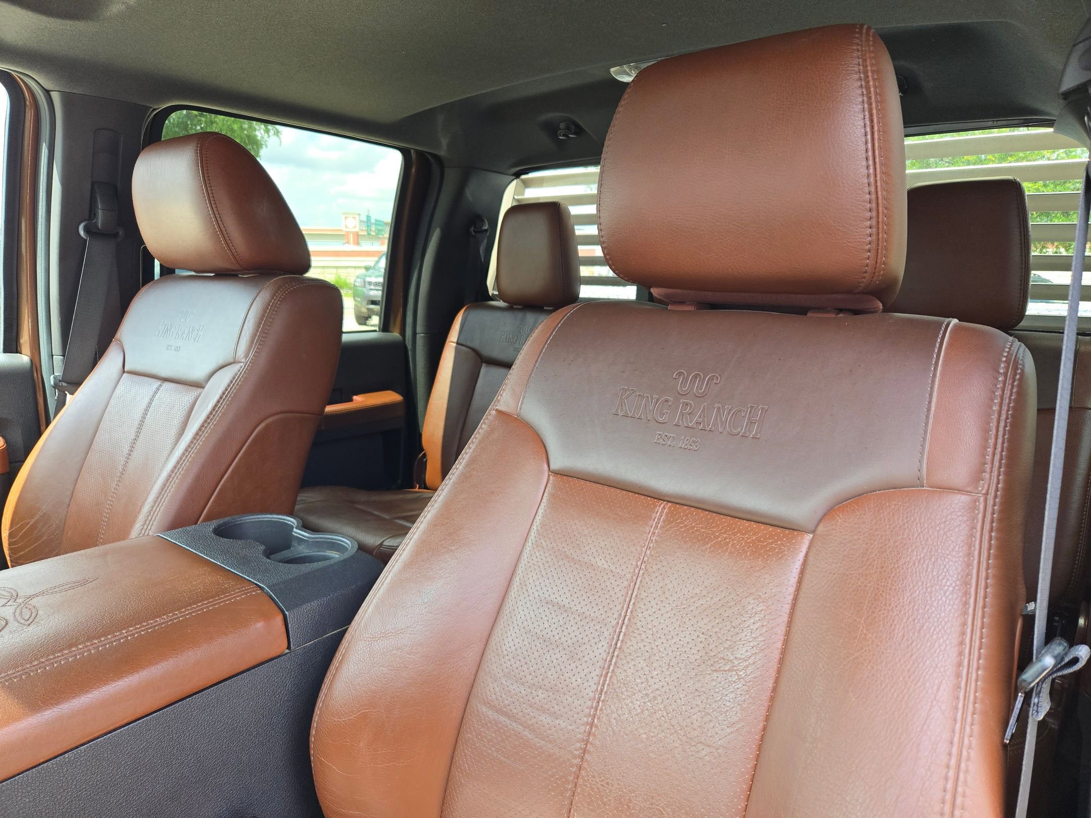 Used 2011 Ford F350 King Ranch w/ King Ranch w/Chrome Pkg AWD/4WD image 9