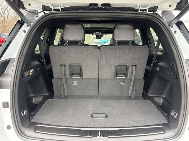 New 2025 Jeep Grand Cherokee L Limited image 4