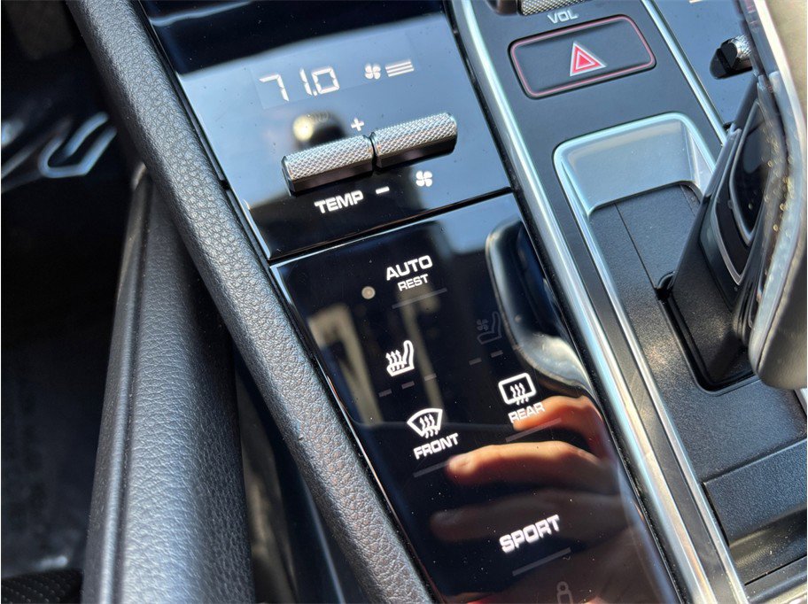 Used 2019 Porsche Cayenne image 37