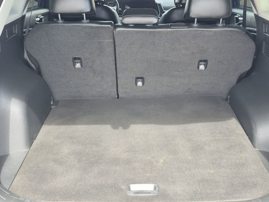 Used 2023 Kia Sportage SX image 16