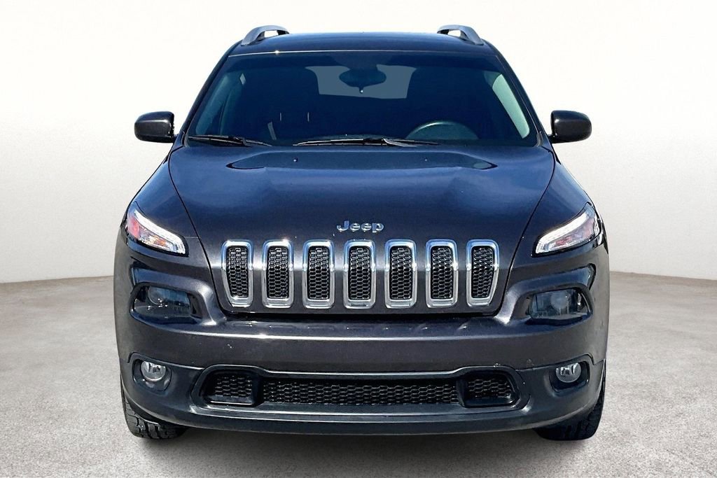 Used 2016 Jeep Cherokee Latitude image 5