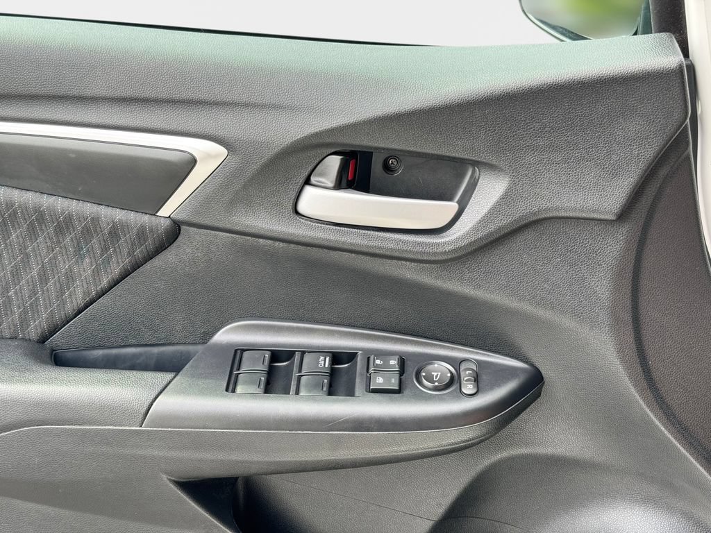 Used 2020 Honda Fit EX image 28