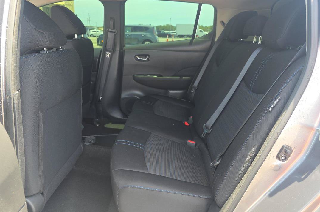 Used 2022 Nissan Leaf S Plus FWD image 4