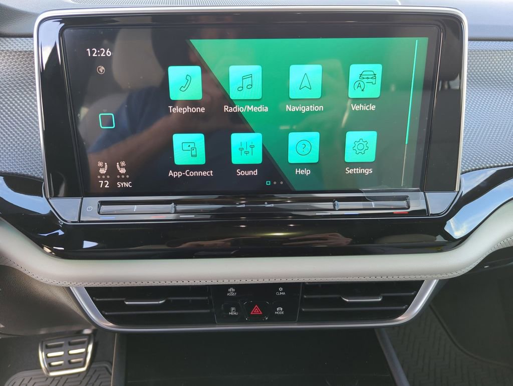 New 2026 Volkswagen Atlas Cross Sport SEL Premium R-Line image 17