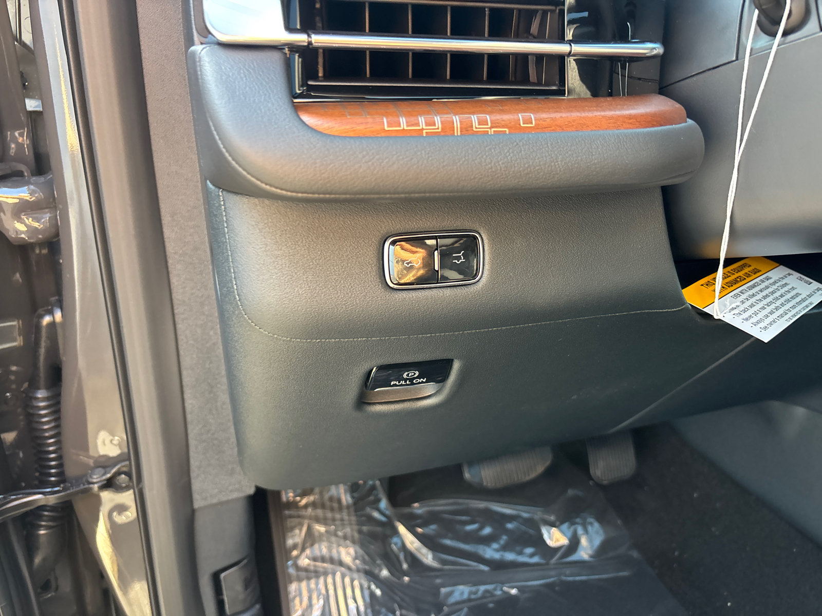 New 2027 Lincoln Navigator Black Label AWD/4WD image 13
