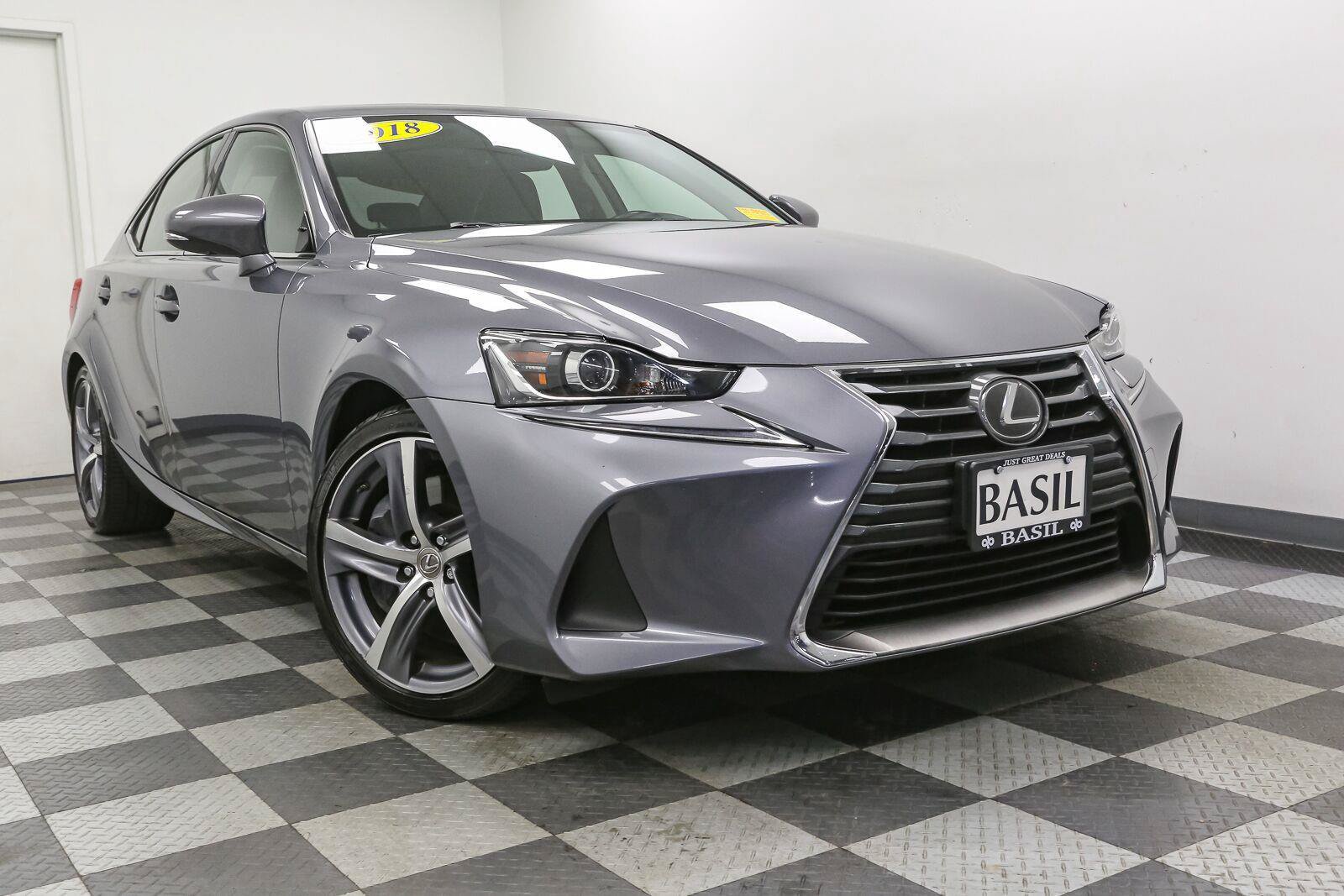 Used 2018 Lexus IS 300 AWD w/ Comfort Package image 2