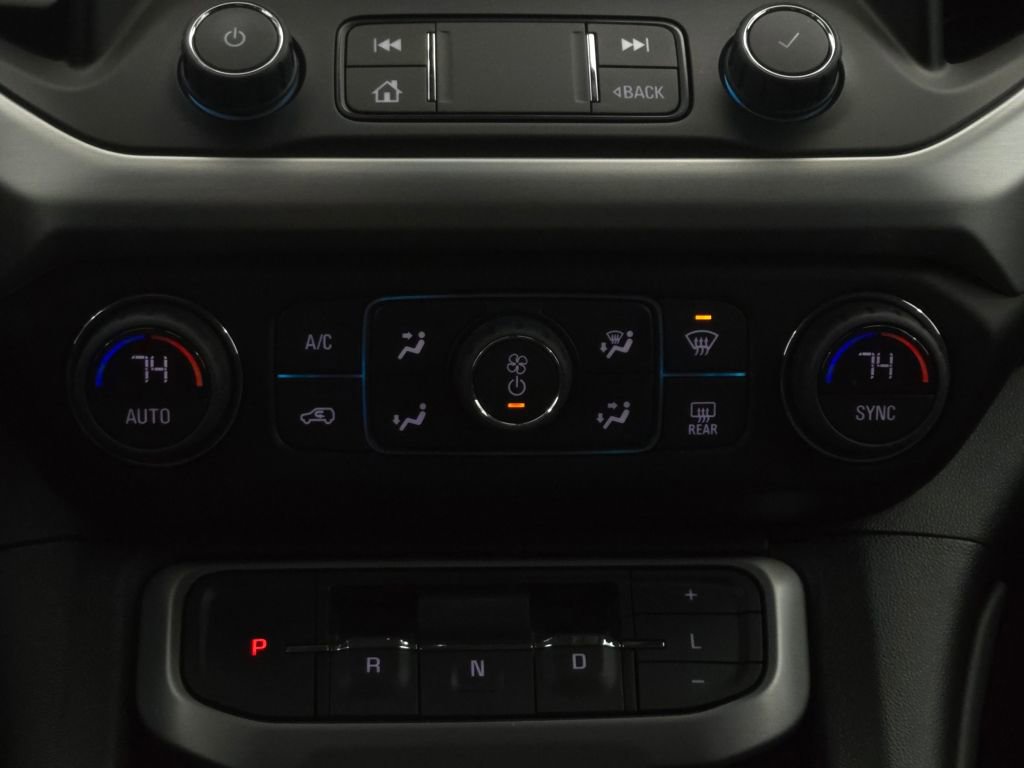 Used 2023 GMC Acadia SLE w/ Driver Convenience Package image 26