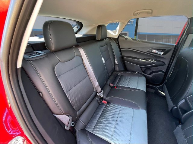 New 2026 Chevrolet Trax LT w/ Driver Confidence Package FWD image 12