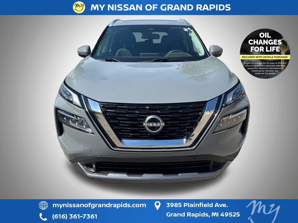 Used 2023 Nissan Rogue SL w/ SL Premium Package AWD/4WD image 3
