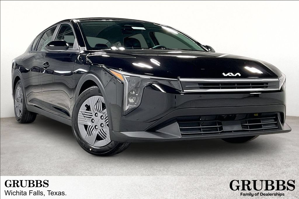 New 2026 Kia K4 FWD video 1