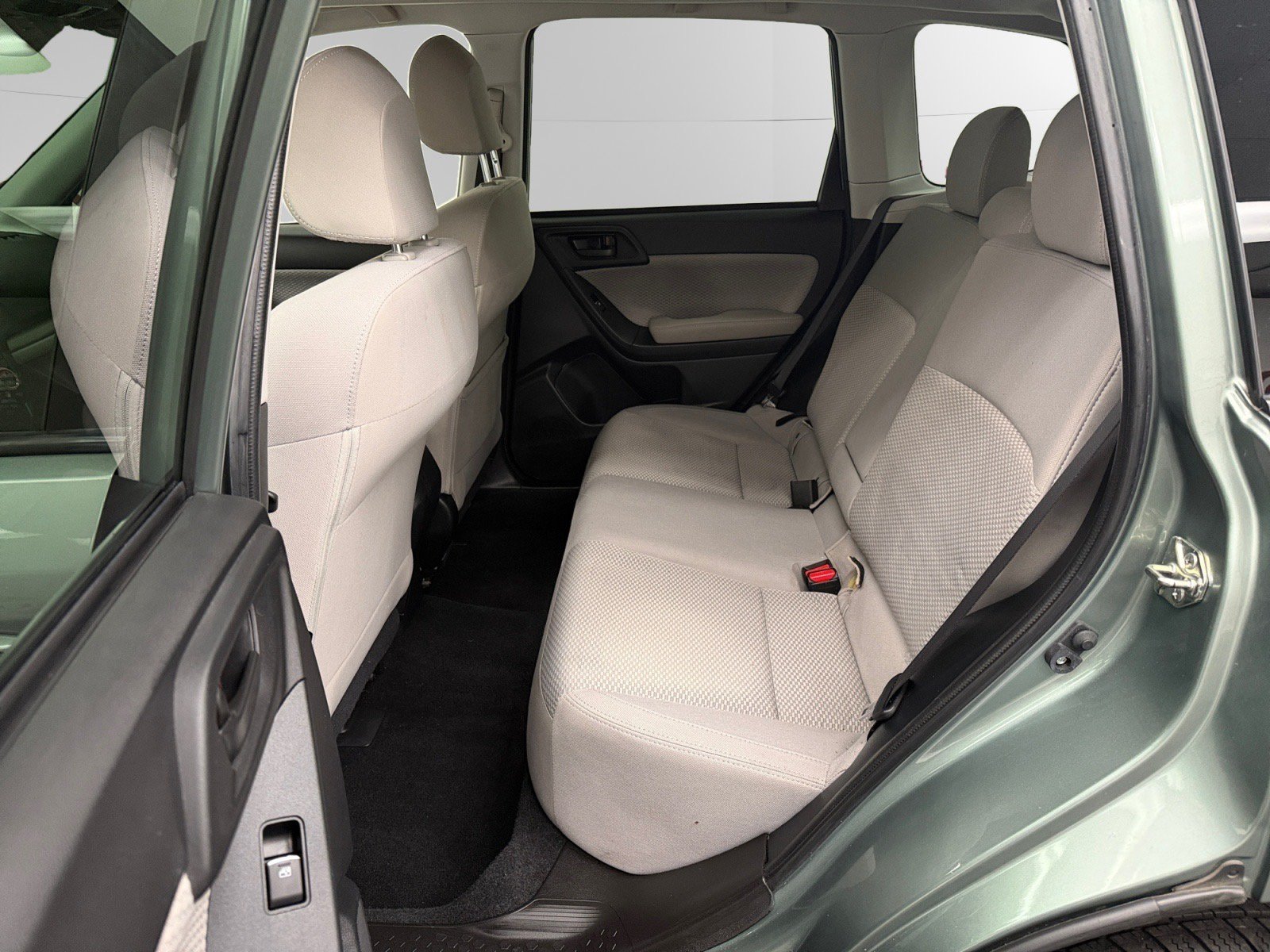 Used 2018 Subaru Forester 2.5i Premium AWD/4WD image 13