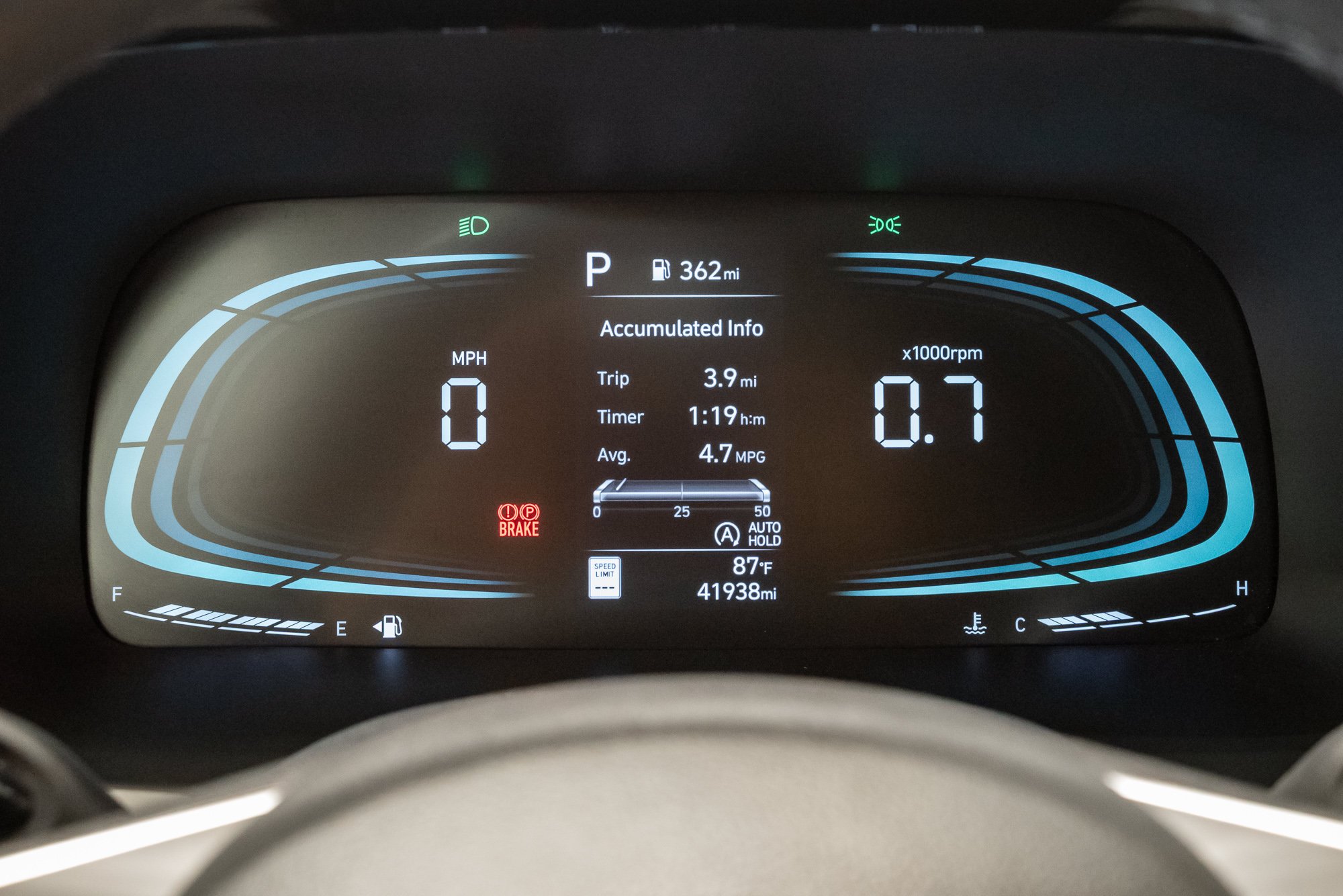 Used 2025 Hyundai Palisade SEL FWD image 13