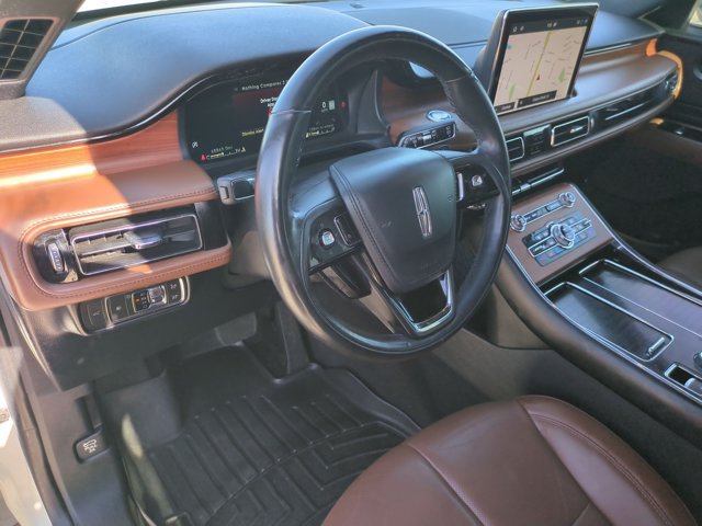 Used 2020 Lincoln Aviator Reserve w/ Equipment Group 201A RWD image 10