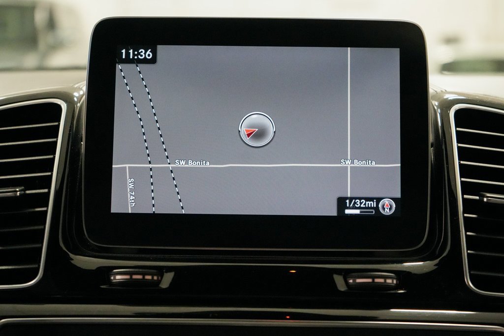 Used 2018 Mercedes-Benz GLE 63 AMG 4MATIC w/ Premium 3 Package image 12