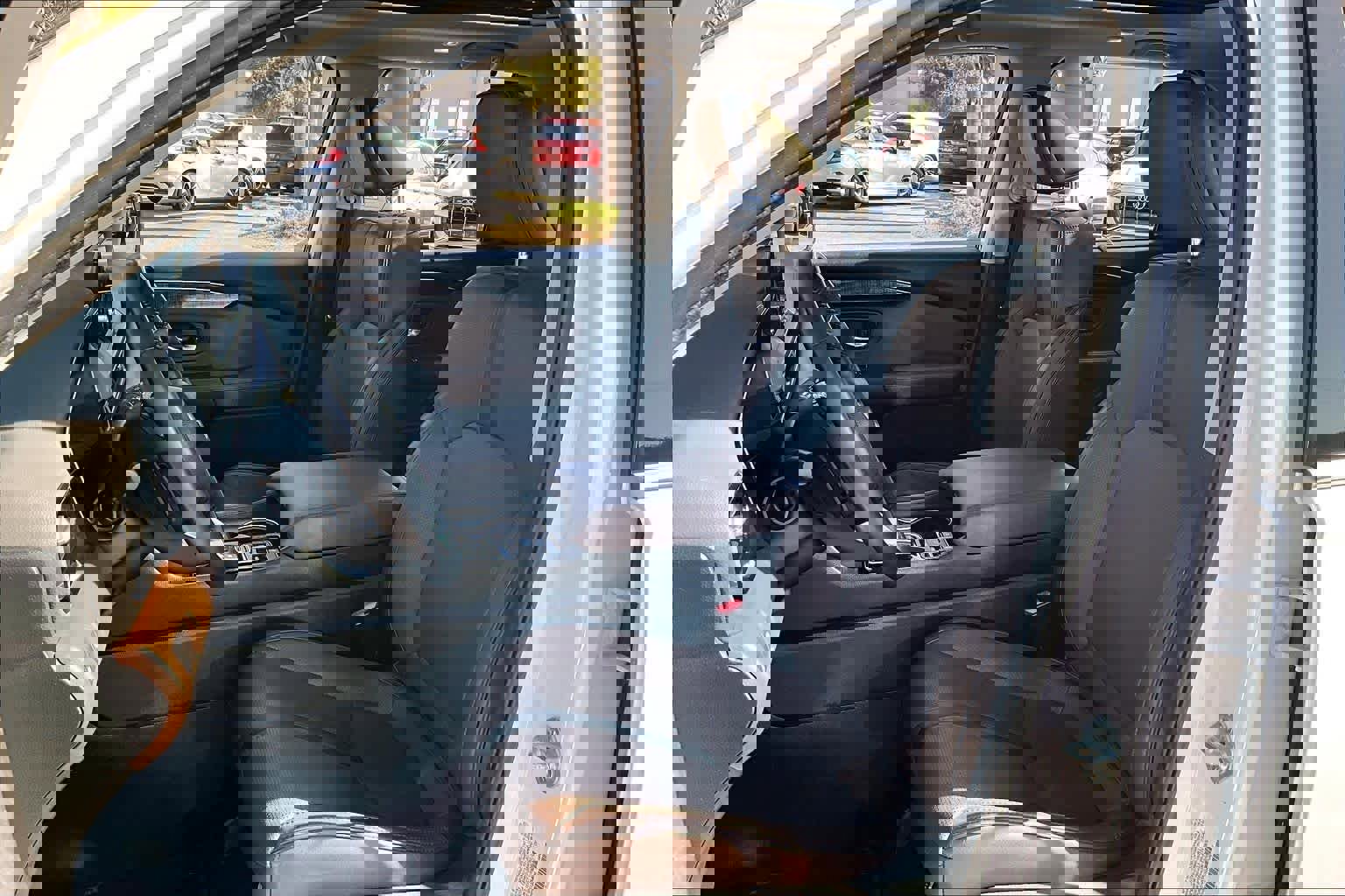 Used 2024 Honda Pilot Elite image 8